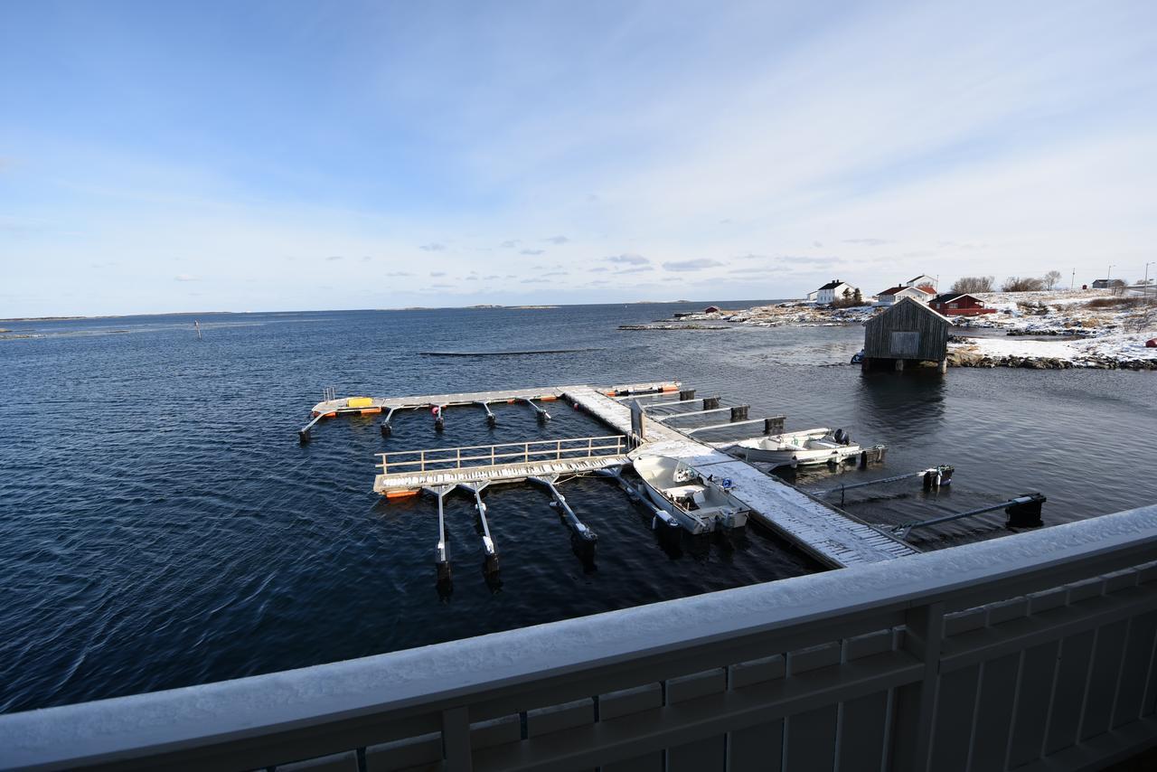 Hopen Brygge Hopen (Smola) Exterior photo
